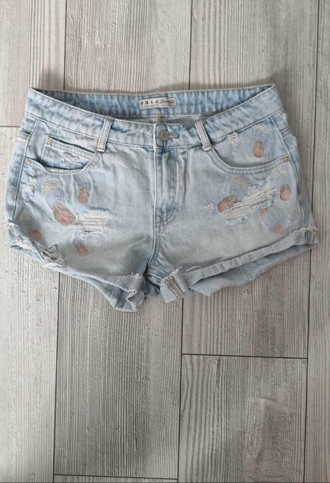 Blugi scurti primark 38 si bershka 36