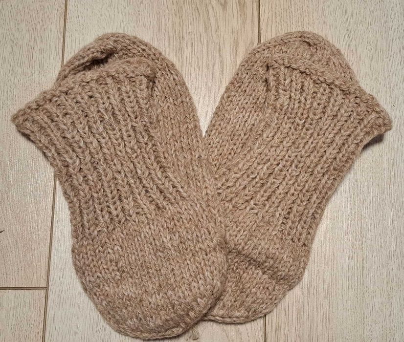 НОВИ Ръчно плетени зимни чорапи