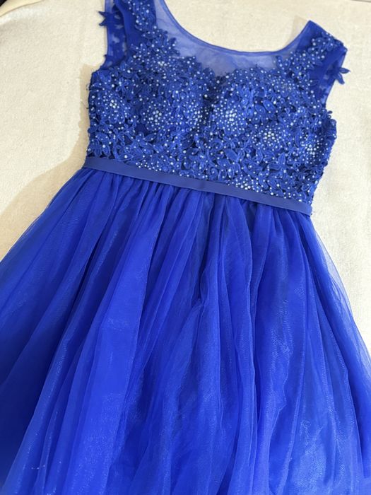 Официална синя рокля