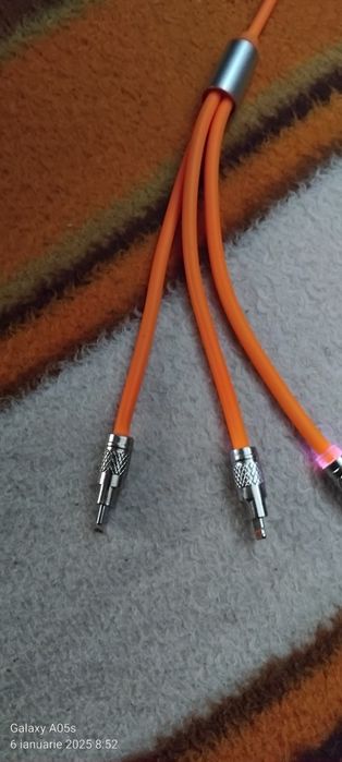 Vand cablu 3 in unul nou pute incarca samsung iphone