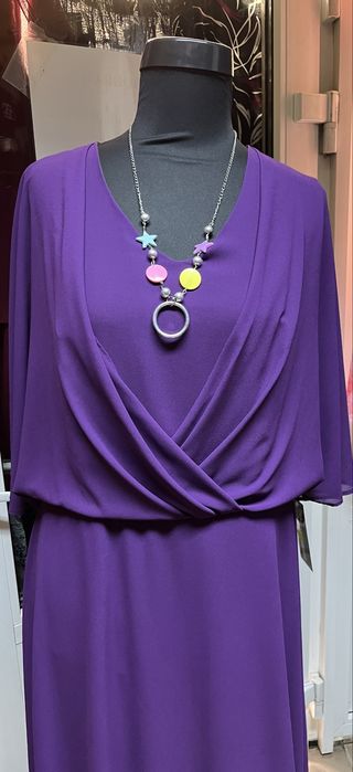 Rochie matase noua  Polonia 48-50