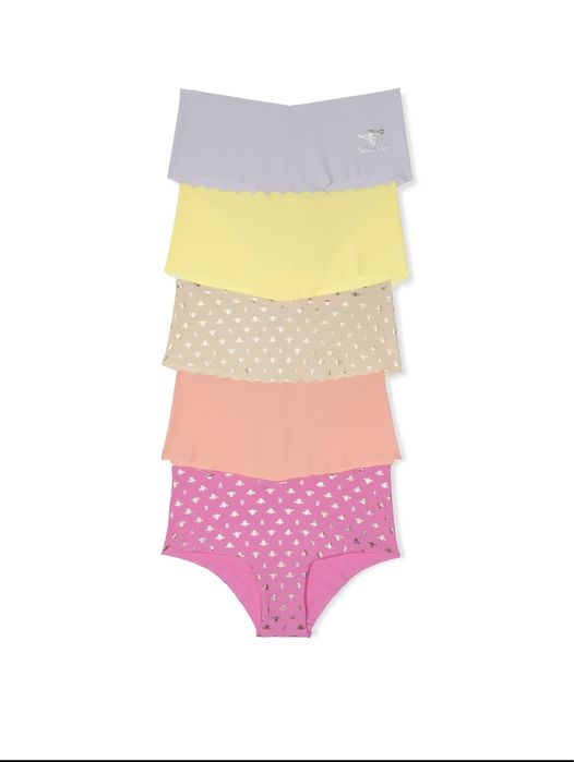 Коледно намаление Victoria’s Secret марково дамско бельо САЩ