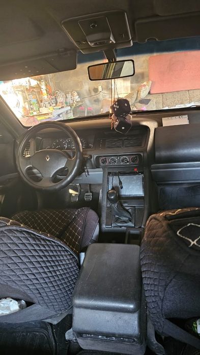 Продам Renault Safrano