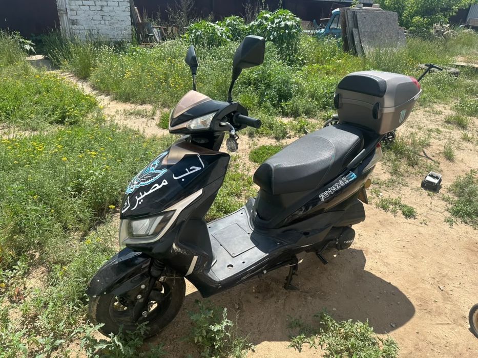 Продам скутер м8