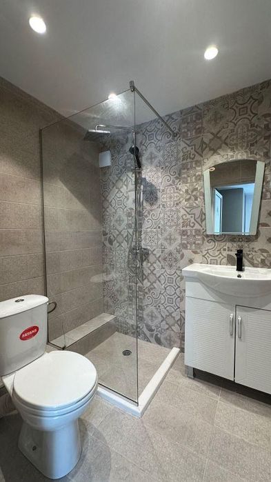 Дава се под наем Двустаен апартамент в Варна, Бриз - 80 кв.м за 600 € - Снимка #6