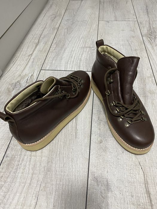 Продам обувь, зимнюю