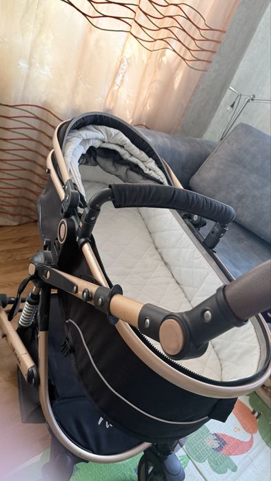 Коляска 3в1 - люлька, прогулочный блок, автолюлька
