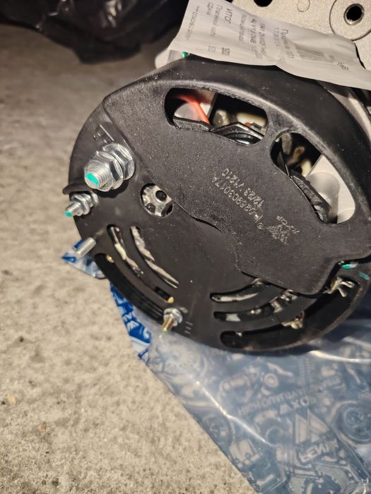 Генератор на ауди 80,100