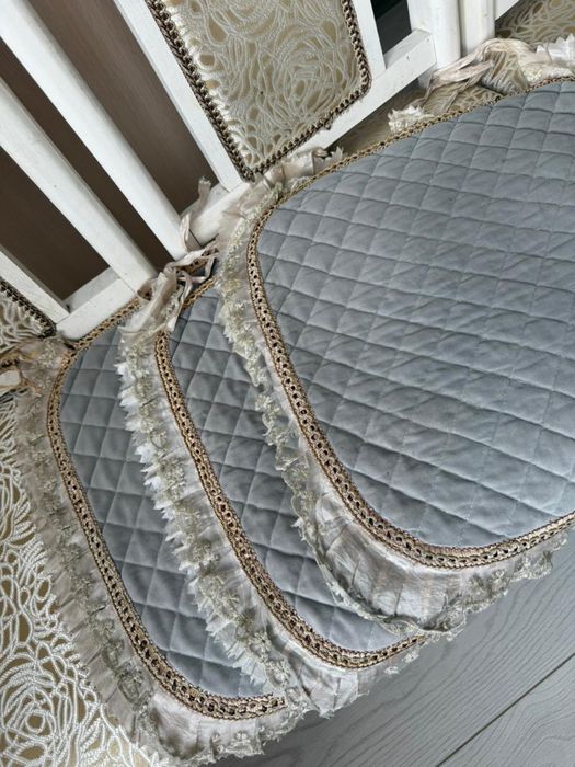 Продам стулья 4 штуки