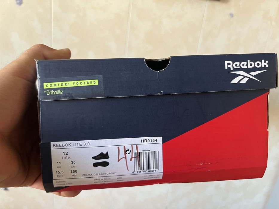 Reebok 46 Нови.Нови