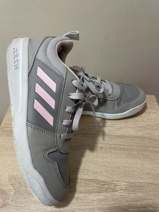 Дамски маратонки Адидас / Adidas