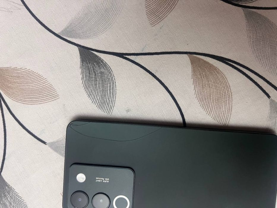 Vivo v29e 5g 8/ 256 SROCHNO
