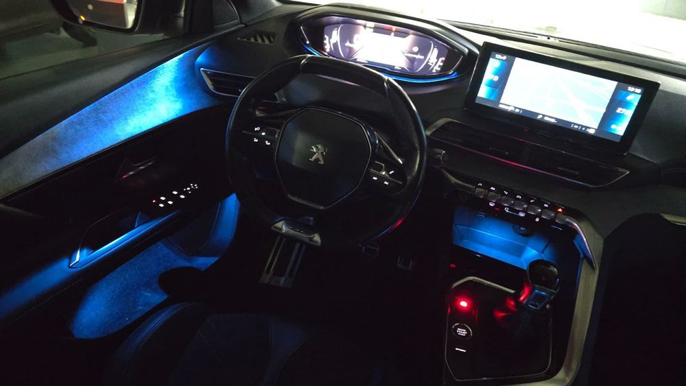 Peugeot 3008 GT-Linea,Camere 360,Bord Virtual,Lumini Ambientale