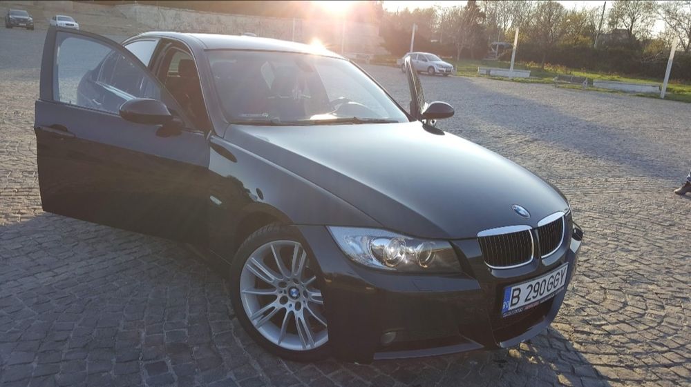 BMW E90  320d- 2008 -DIESEL - NEGRU - 5 UȘI - MOTORIZARE 2.0 - STARE BUNĂ