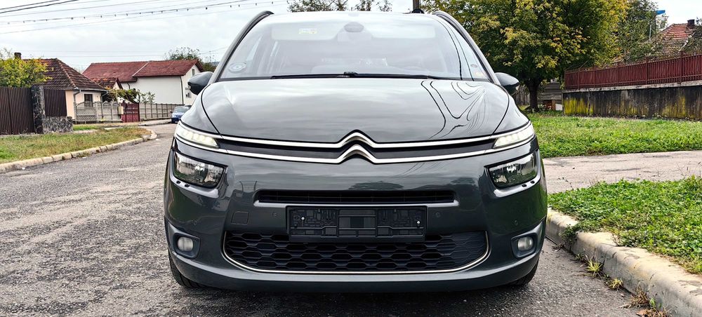 C4 Grand Picasso ( Space Tourer ), Camera, Keyless, 7 locuri, Navi