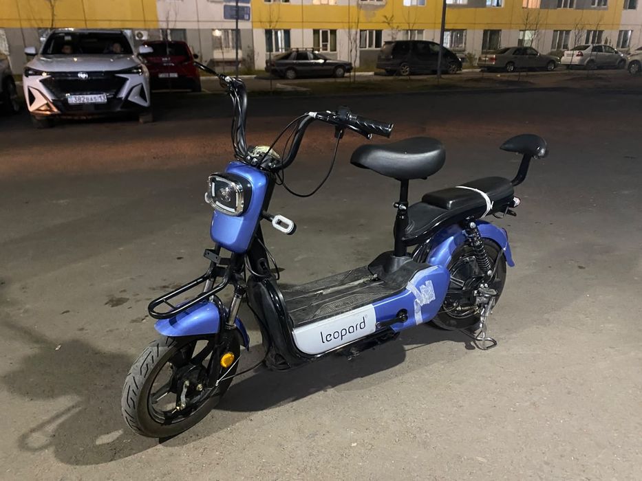 Продам Электроскутер Leopard