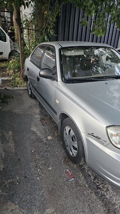 HYUNDAI Accent 2005 — imagine 3