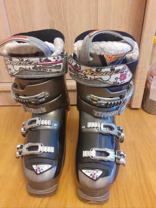 Clapari Nordica Hot Rod