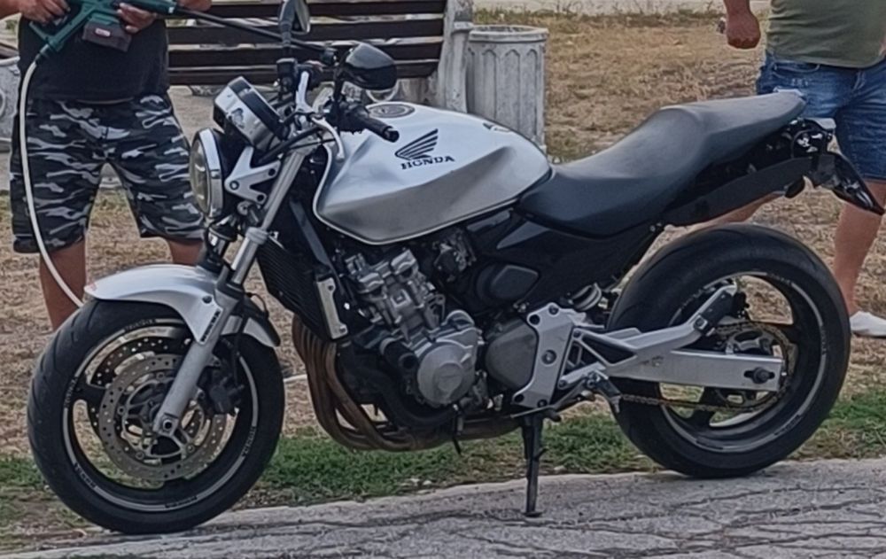 Мотоциклет Хонда ЦБ, Цбф(Honda CB 400,500,CBF 600)-на части