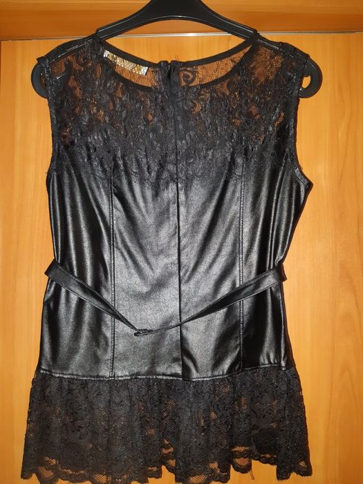 Кофточка чёрная гипюрвы  вечерний