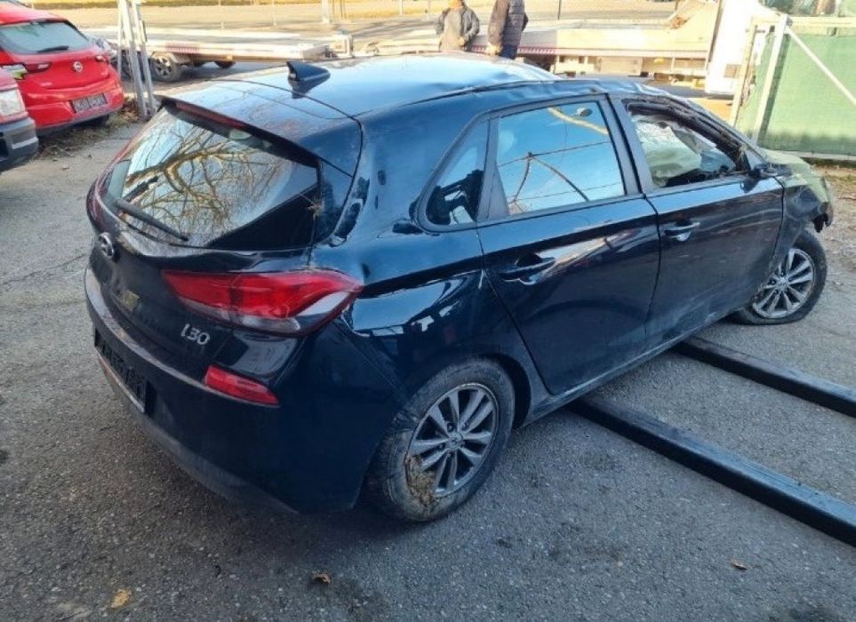 Hyundai I 30 1.0 GDi на части 20г Хюндай и 30 НАВИГАЦИЯ НА ЧАСТИ