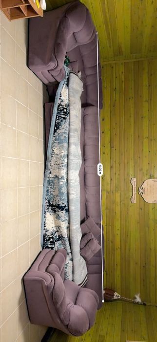 Диван в хорошем состоянии