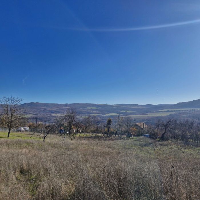 Продава се Къща в Горна Оряховица - 30 кв.м за 510 €/кв.м - Снимка #1