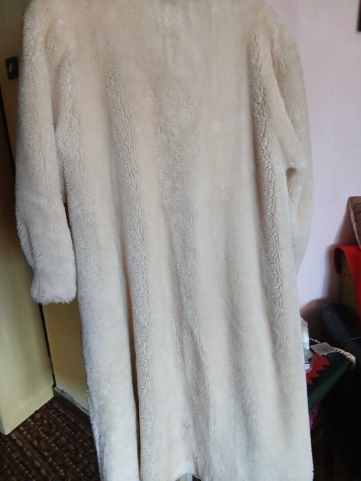 Blana artificiala alba, 130 cm