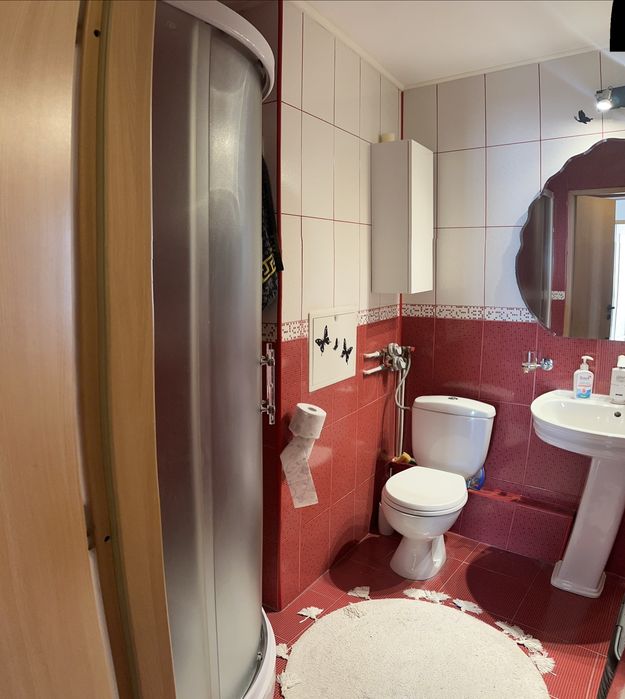 Vanzare apartament 4 camere