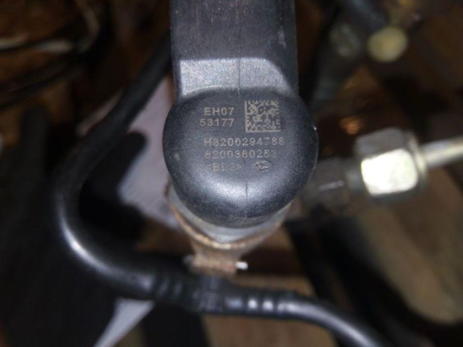 injectoare 1.5 dci siemens euro 4 8200294788 8200380253 88mii km verificate
