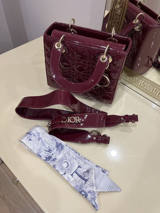Срочно продам сумка DIOR