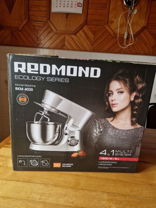 Продам новый тестомес