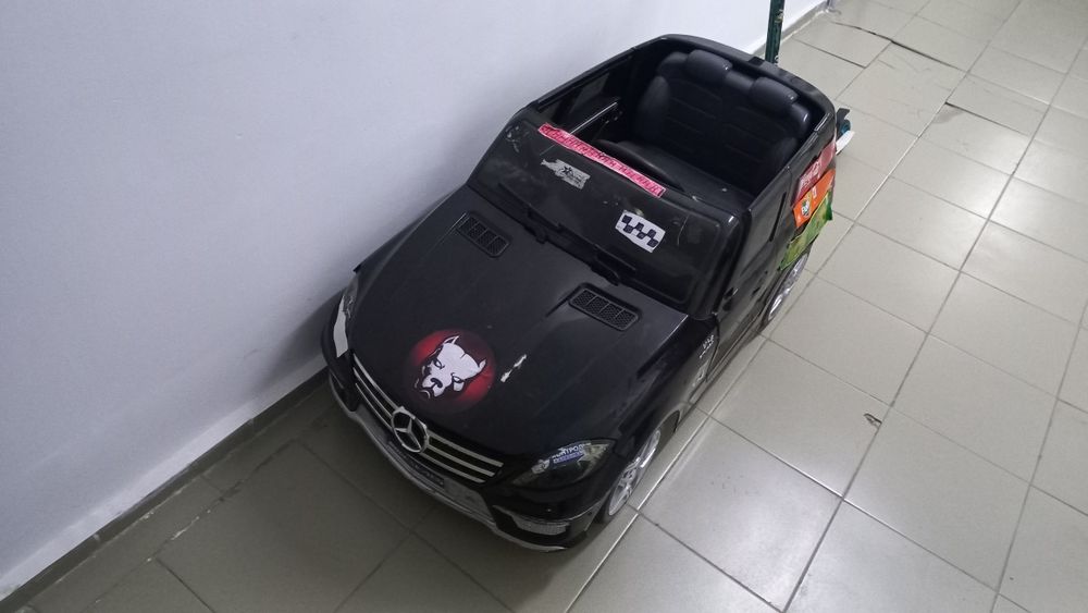 Продам детскую машину