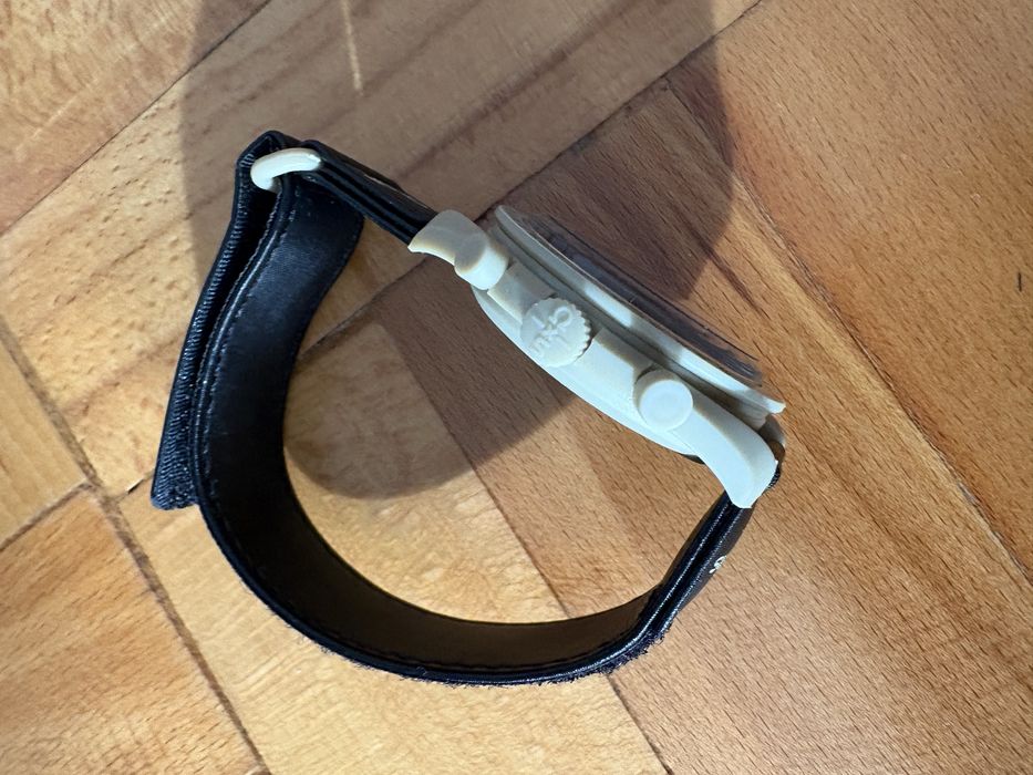 Mission to Jupitet Omega X Swatch