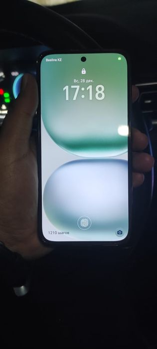 Продам Honor 400