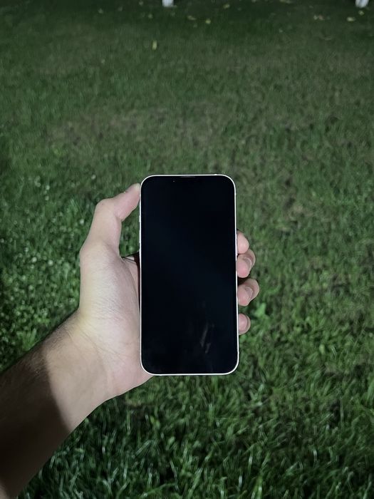 Продам Iphone 13 128gb 95%