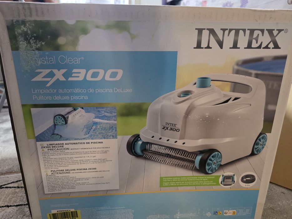 Aspirator piscina  intex zx 300