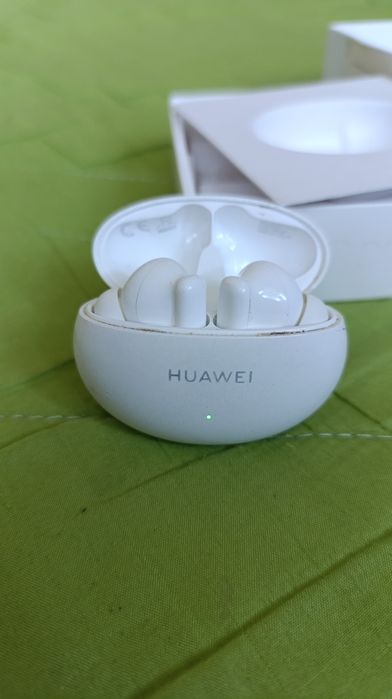 Нуашники без проводные Huawei FreeBuds 4i