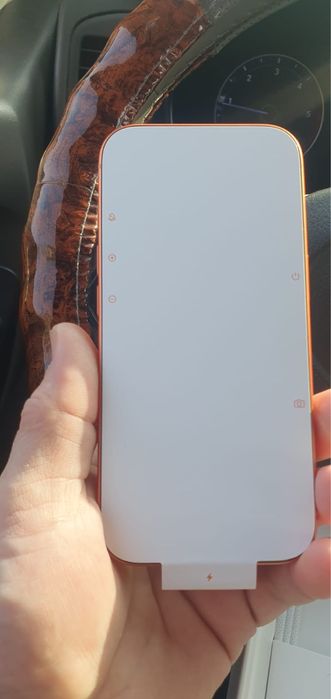 Продам Айфон 17 про срочно