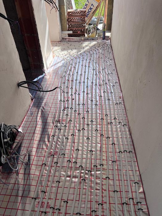 Instalator intervenții