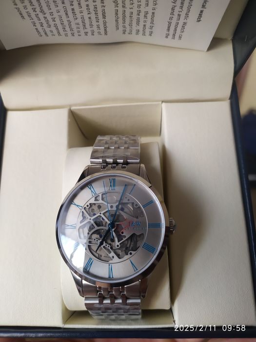 Продам часы наручные мужские