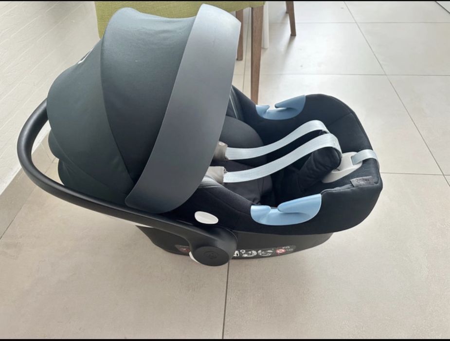 Scoica Cybex cu isofix