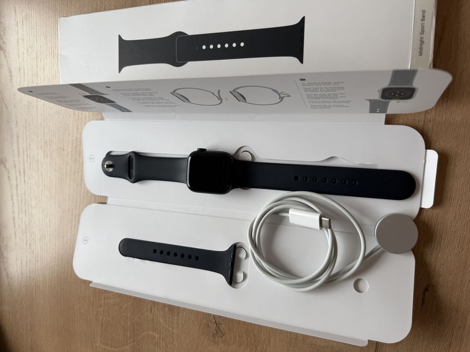 Apple watch  ser 7 41 mm