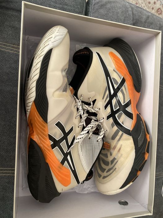 Продам Asics Metarise волейбольные профессиональные кросовки