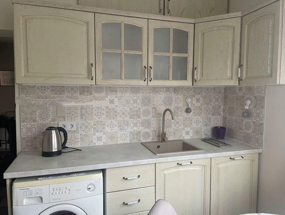 Едностаен, под наем, Център-НДК