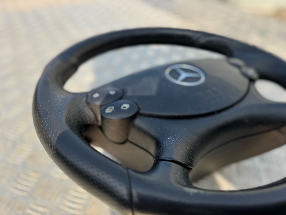 AMG ергономичен волан с пера Mercedes CLK, CLS, E класа