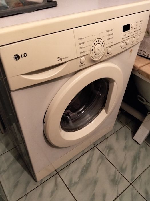 Продам стиральную машину автомат