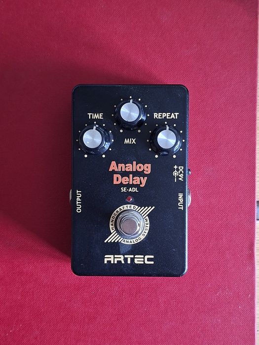 Pedala chitara efect delay