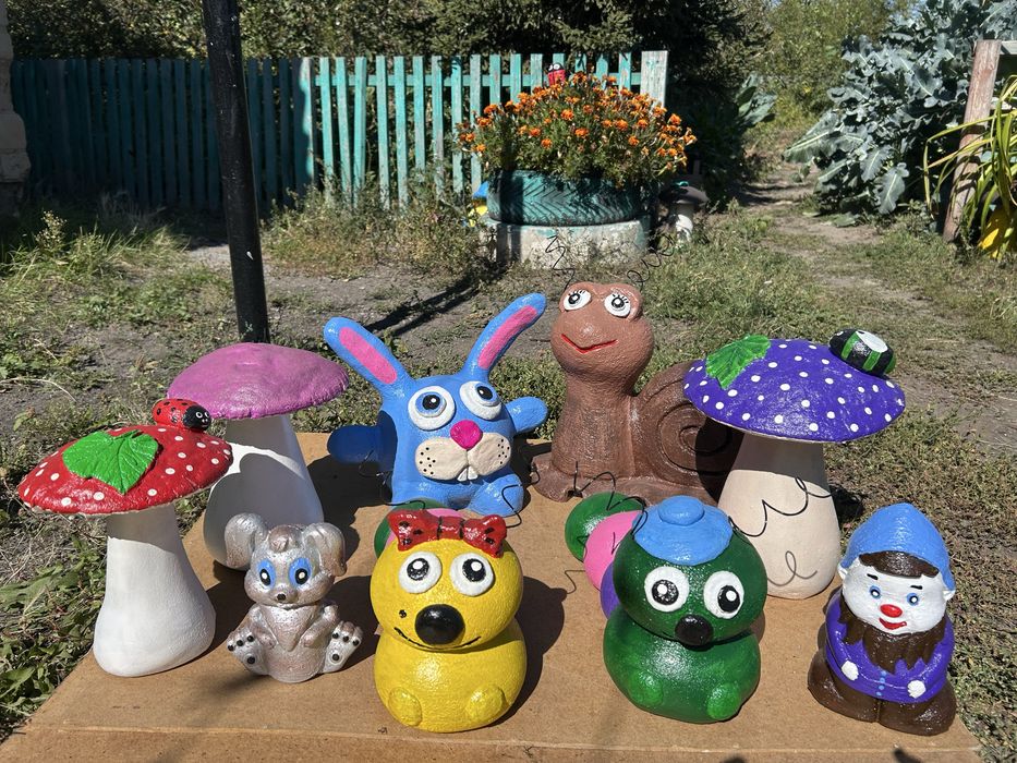 Фигурки для сада