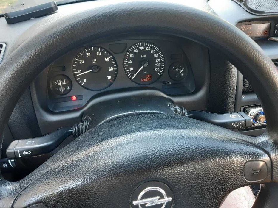 Vând Opel Astra G Classic, an 2008, direct proprietar, nouă din reprezentanță